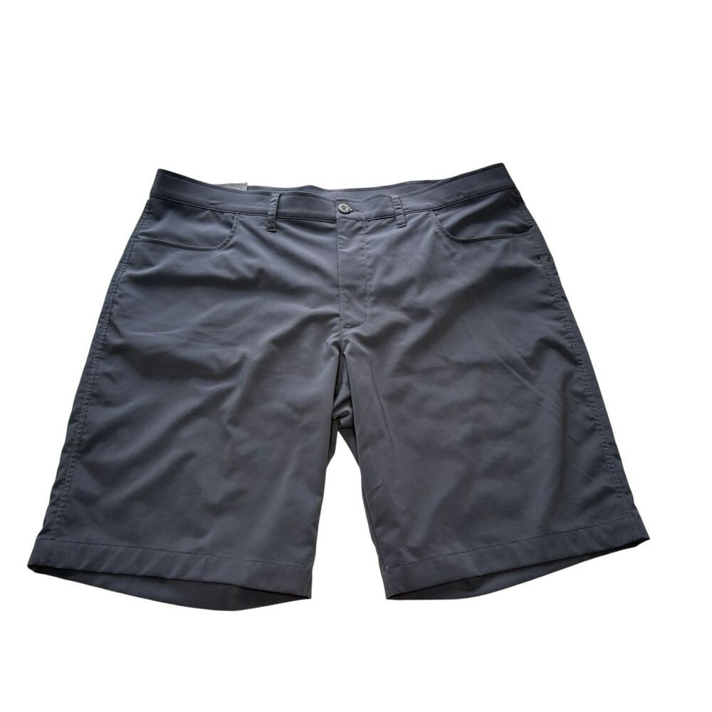 NWT Under Armour Loose charcoal gray hybrid shorts - 42